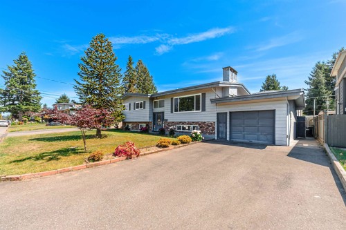 2104 Bakerview Street  Abbotsford, BC V2T 3B1