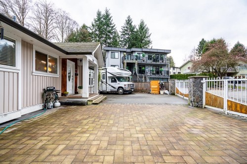 7802 139A Street, Surrey, BC 
