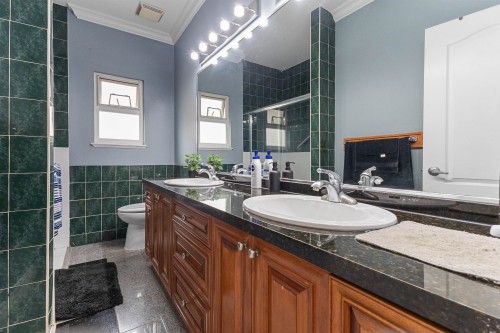6919 128 Street, Surrey, BC 