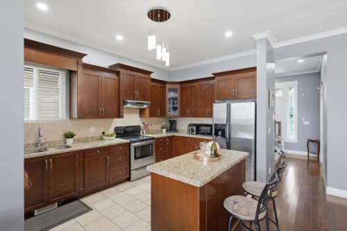 6814 192 Street, Surrey, BC 