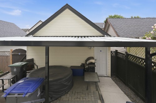 6814 192 Street, Surrey, BC 