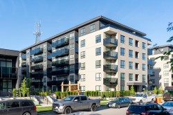 407-15735 85 Avenue Surrey, BC V4N 6W8