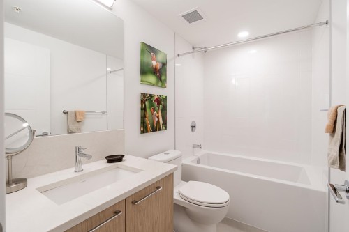 411-3182 Gladwin Road, Abbotsford, BC 