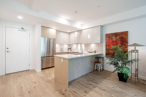 411-3182 Gladwin Road, Abbotsford, BC 