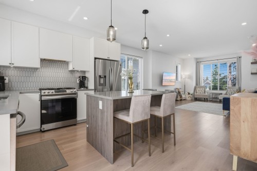 39-14355 62 Avenue, Surrey, BC 