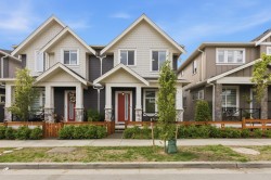 19660 74a Avenue Langley, BC V2Y 3R8