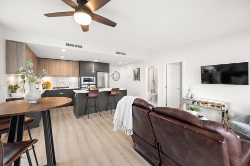 1802-8551 201 Street, Langley, BC 
