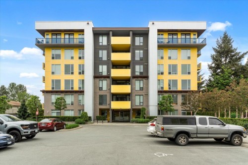 301-2555 Ware Street  Abbotsford, BC V2S 0J4