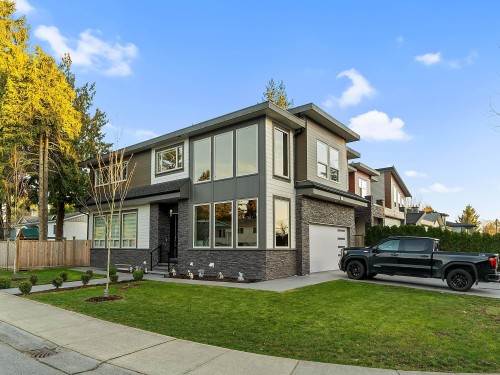 8144 116a Street  Delta, BC V4C 5Y8