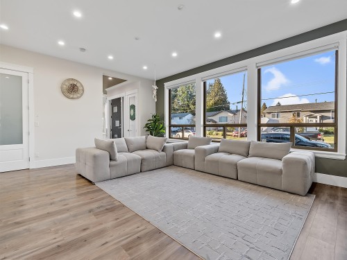 8144 116A Street, Delta, BC 