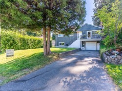 11220 Lansdowne Drive Surrey, BC V3R 4Z7