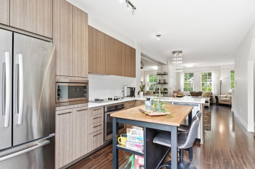 20-3399 151 Street, Surrey, BC - Indoor