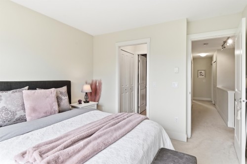 20-3399 151 Street, Surrey, BC - Indoor Photo Showing Bedroom