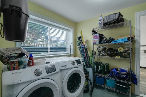 1050 Parker Street, White Rock, BC 