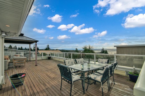 1050 Parker Street, White Rock, BC 