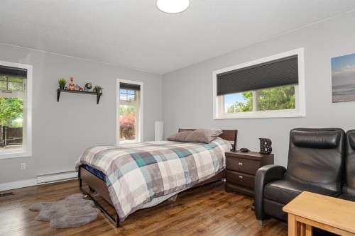24645 50 Avenue, Langley, BC - Indoor Photo Showing Bedroom