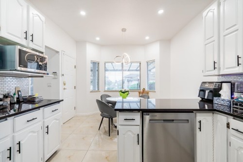 13798 92 Avenue, Surrey, BC 