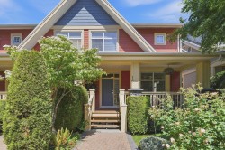 16-15255 36 Avenue Surrey, BC V3Z 0Y4
