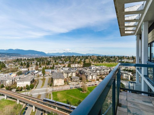 2203-10899 University Drive, Surrey, BC 