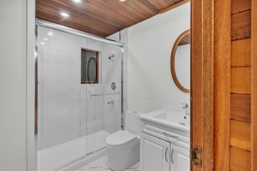 35070 Marshall Road, Abbotsford, BC 