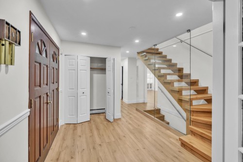 35070 Marshall Road, Abbotsford, BC 