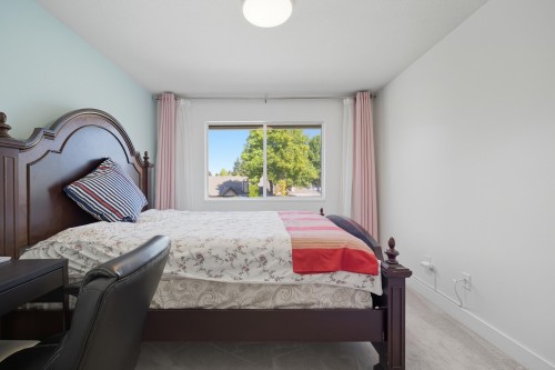 118-15121 19 Avenue, Surrey, BC 