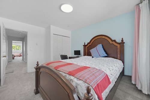 118-15121 19 Avenue, Surrey, BC 