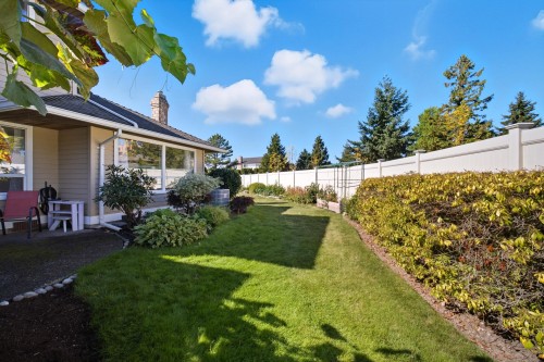 118-15121 19 Avenue, Surrey, BC 