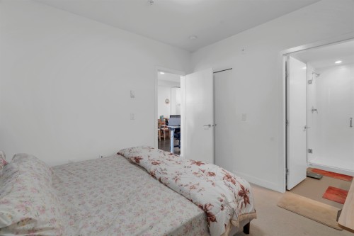 304-13963 105 Boulevard, Surrey, BC 