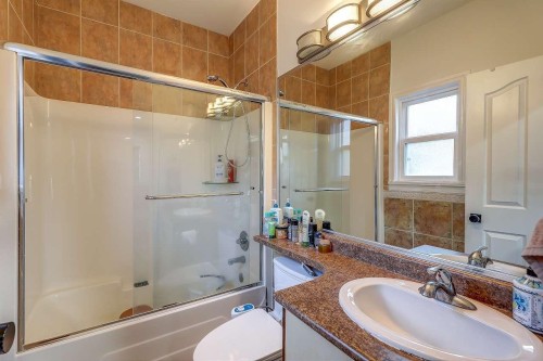 7171 151 Street, Surrey, BC 