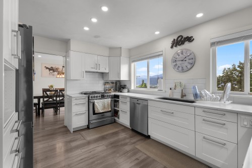 35834 Eaglecrest Drive, Abbotsford, BC 