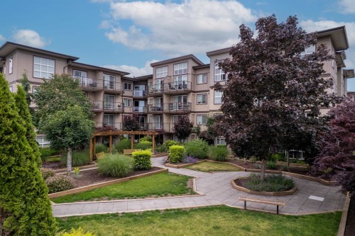 302-30525 Cardinal Avenue, Abbotsford, BC - Outdoor With Balcony