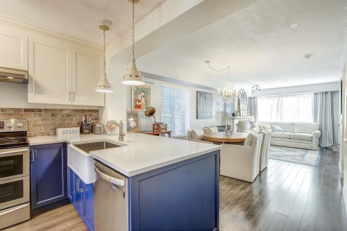 57-8775 161 Street, Surrey, BC - Indoor Photo Showing Kitchen