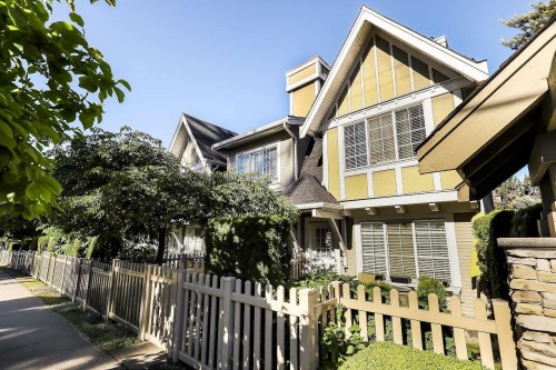 57-8775 161 Street, Surrey, BC - Outdoor