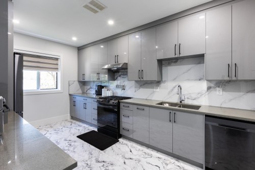 2170 Oakridge Crescent, Abbotsford, BC 