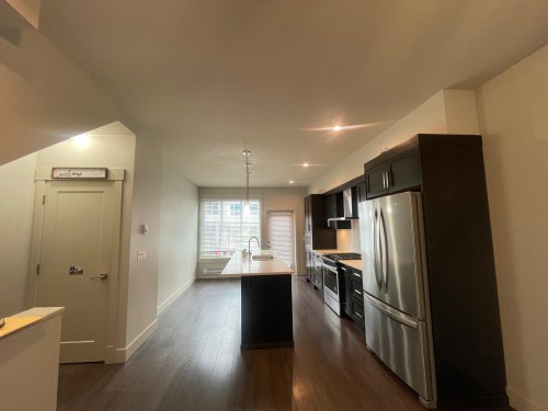 30-14499 64 Avenue, Surrey, BC 