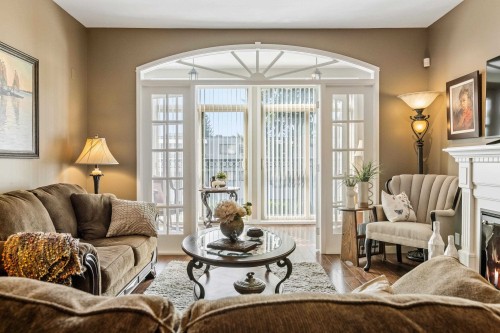 315-33485 South Fraser Way, Abbotsford, BC 