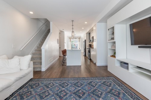 13-2774 Montrose Avenue, Abbotsford, BC 