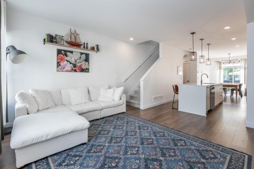 13-2774 Montrose Avenue, Abbotsford, BC 