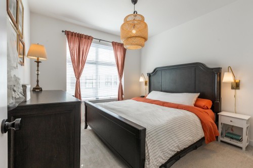 13-2774 Montrose Avenue, Abbotsford, BC 