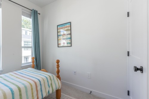 13-2774 Montrose Avenue, Abbotsford, BC 