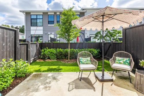 13-2774 Montrose Avenue, Abbotsford, BC 