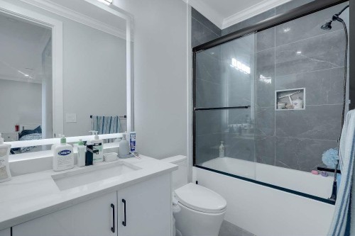 9253 Prince Charles Boulevard, Surrey, BC 