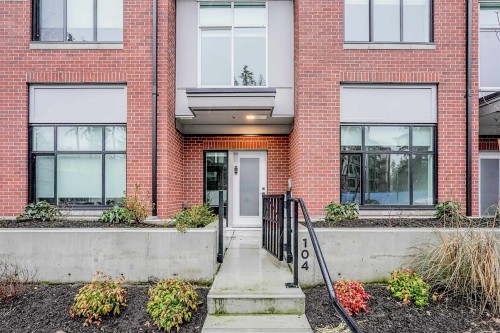 104-3528 146a Street  White Rock, BC V4P 0H4