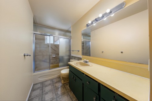5697 180 Street, Surrey, BC 