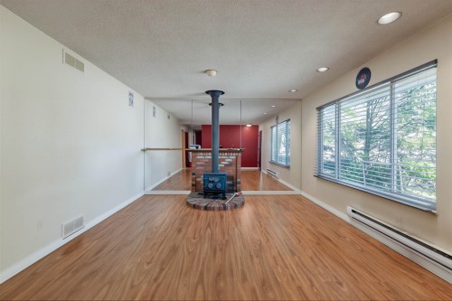 5697 180 Street, Surrey, BC 
