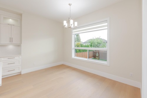 15672 82A Avenue, Surrey, BC 