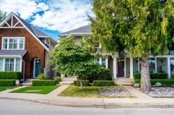 20581 84 Avenue Langley, BC V2Y 0P4
