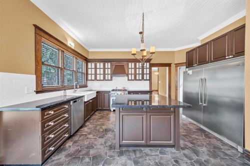 6354 184 Street, Surrey, BC 