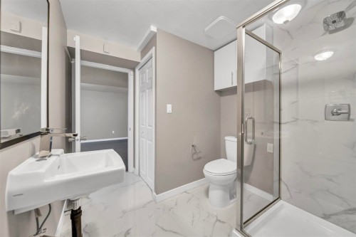 6354 184 Street, Surrey, BC 
